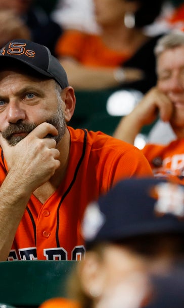 Astros issue 1st intentional walk, Nats bust loose in Game 2